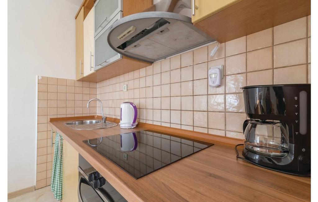 Apartment Red Водице Екстериор снимка