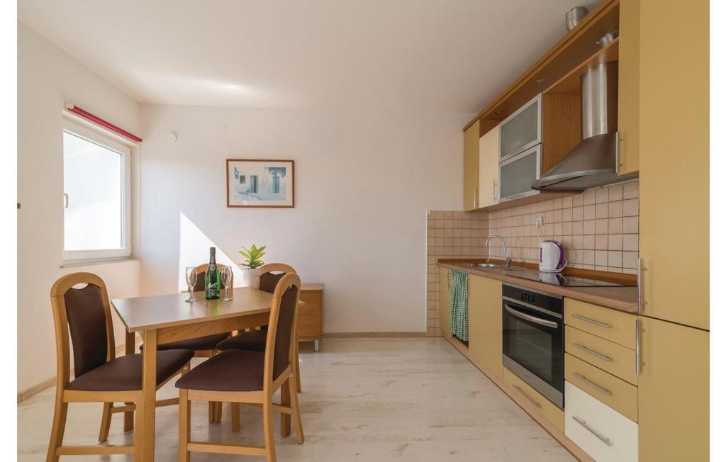 Apartment Red Водице Екстериор снимка